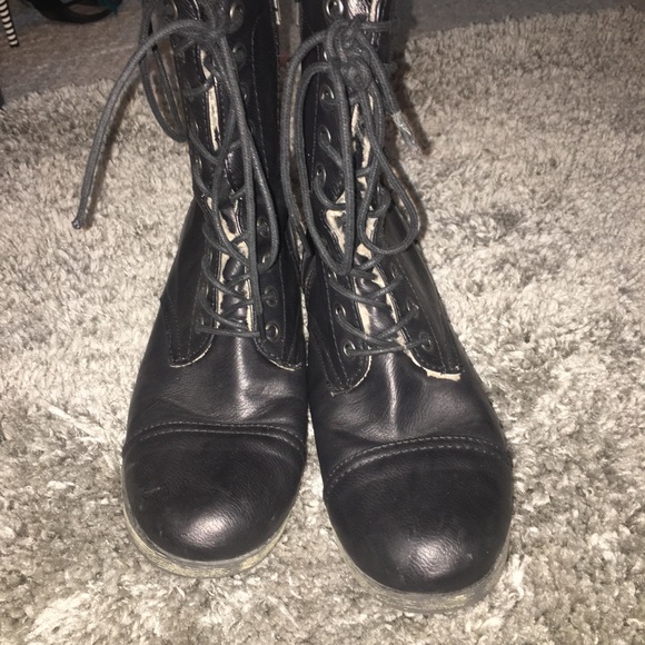 **Mia combat lace up boots - Picture 3 of 6